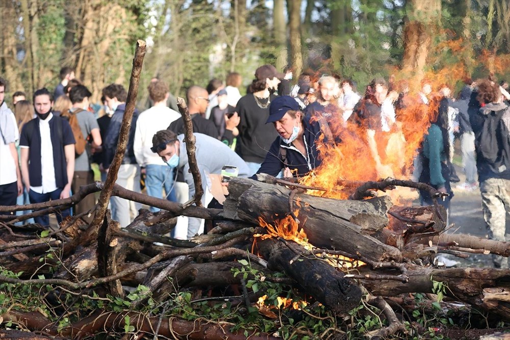 Police intervened when the festival, which was announced as April 1 joke in Belgium, turned into reality - 22