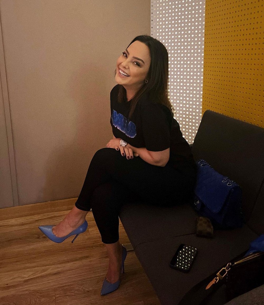 Ebru Gündeş evleniyor! Nikah tarihi belli oldu - 6