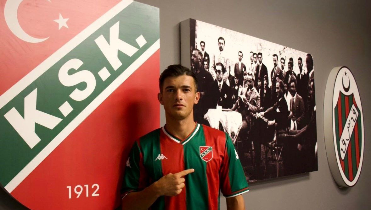Karşıyaka, transferde durmuyor