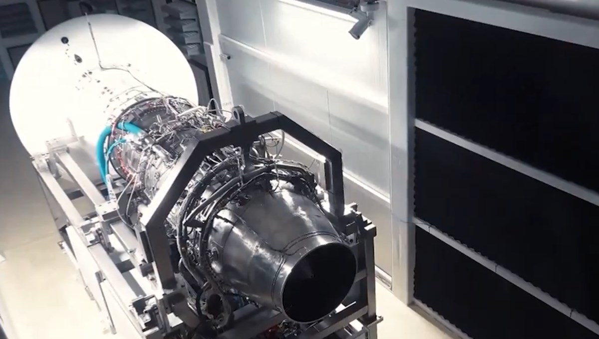 Türkiye'nin ilk milli turbofan uçak motoru çalıştırıldı Türkiye'nin ilk milli turbofan uçak motoru çalıştırıldı