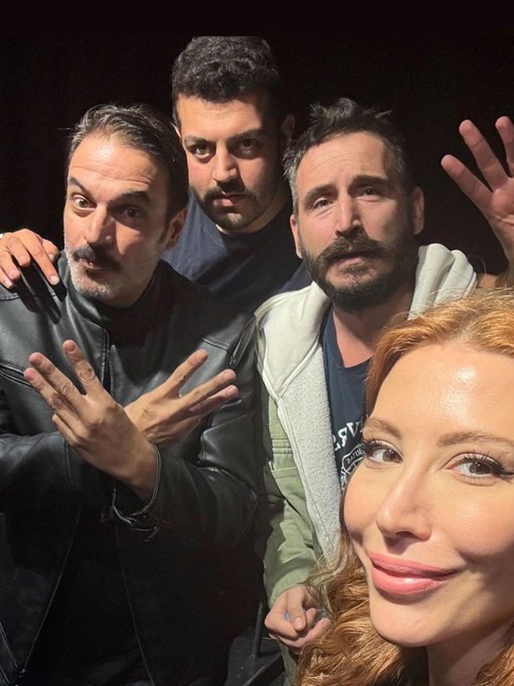 Ufuk Özkan sahnelere döndü: Günler sonra ilk poz - 5