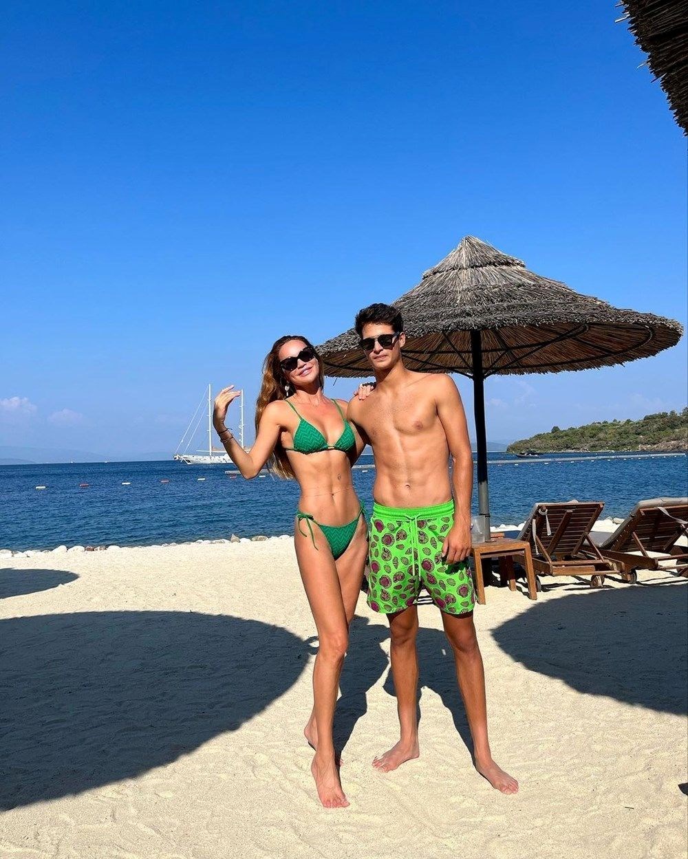 Ebru Şallı'nın oğlu Beren ile paylaşımına yorum yağdı - 3