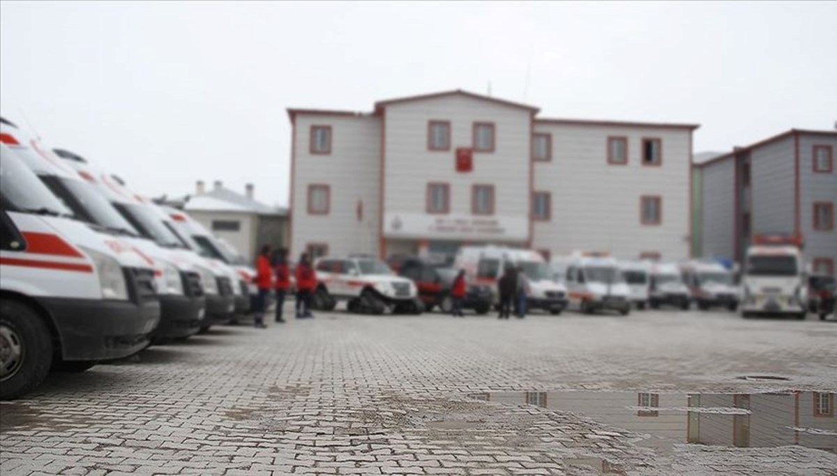 Bazı illerde bulunan 112 sağlık hizmet birimleri kapatılıyor mu? Bazı illerde bulunan 112 sağlık hizmet birimleri kapatılıyor mu?