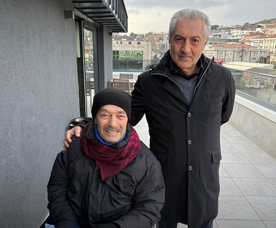 Kadir İnanır'dan yoğun bakım sonrası ilk fotoğraf - 1