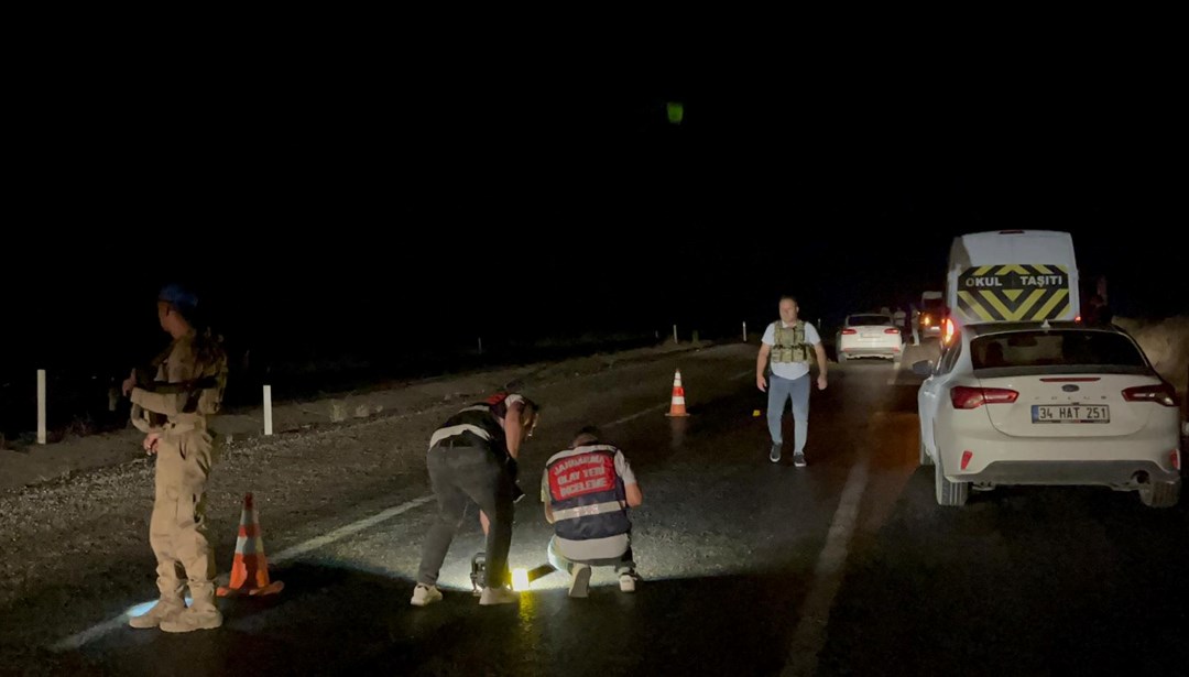 Seyir halindeki otomobile uzun namlulu silahlarla ateş açıldı: 6 yaralı