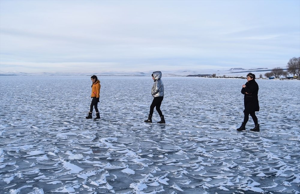 Çıldır Gölü'nde masalsı kış güzelliği - 18