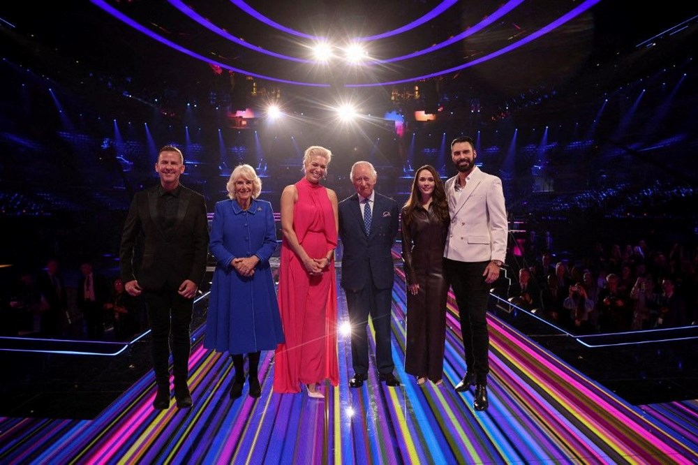 Kral Charles ve Kraliçe Camilla Eurovision sahnesinin açılışını yaptı - 4