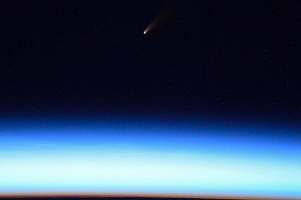 Dünya'ya yaklaşan kuyruklu yıldız astronotlar tarafından görüntülendi - 1