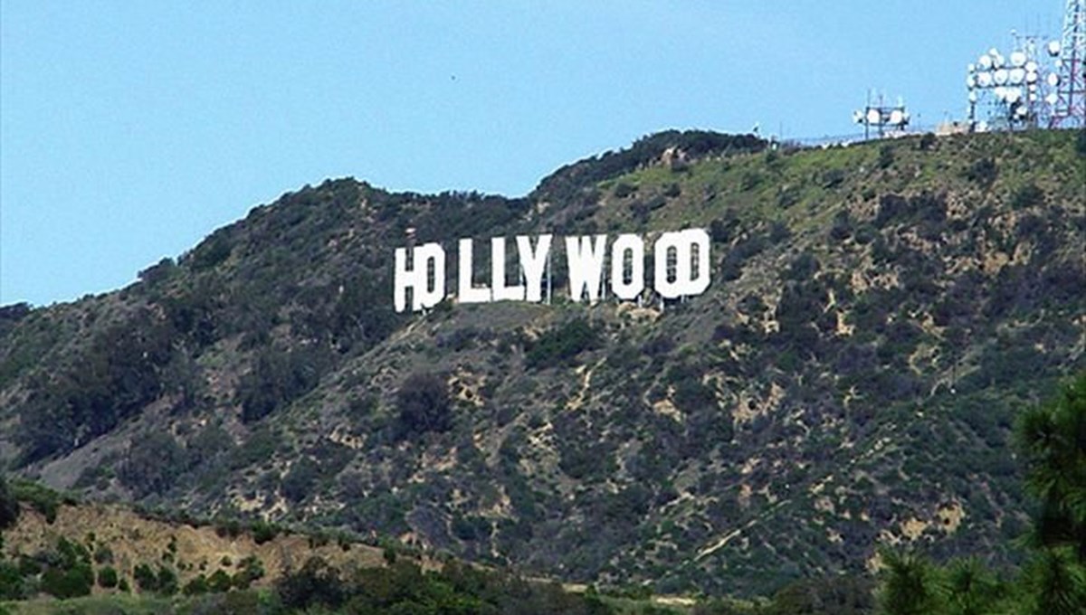 Hollywood oyuncuları greve gitti