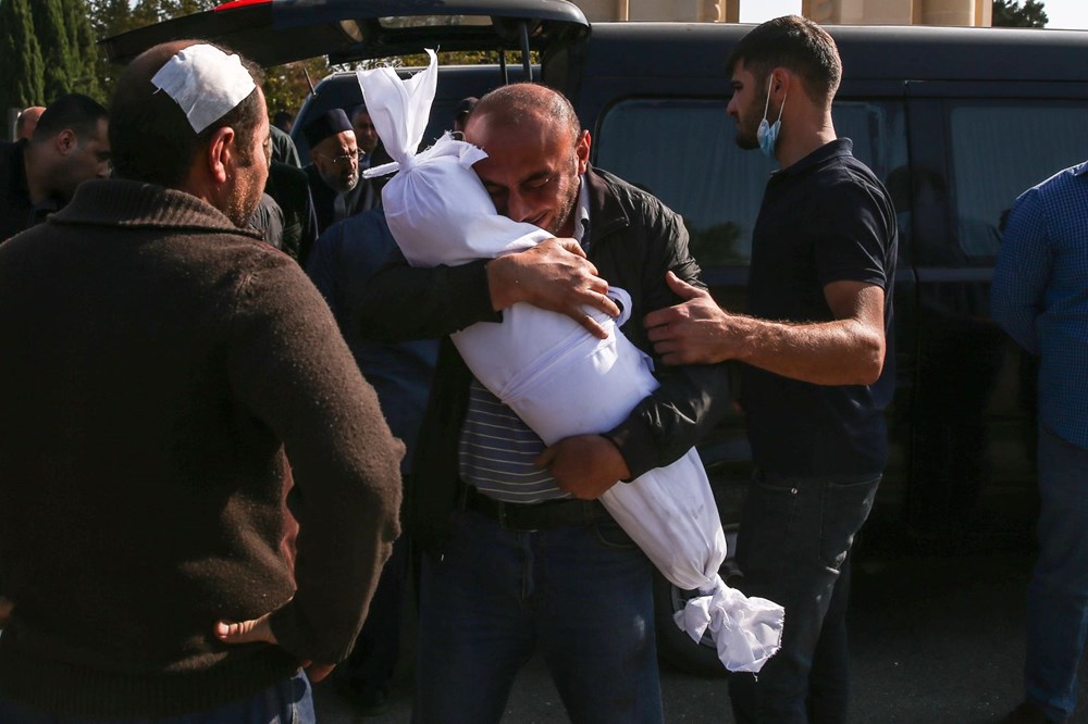 Hain saldırının küçük kurbanları: Cenazede gözyaşları sel oldu - 4