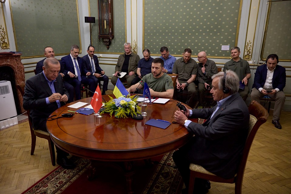 Cumhurbaşkanı Erdoğan, Zeelnski ve Guterres üçlü zirve düzenledi.
