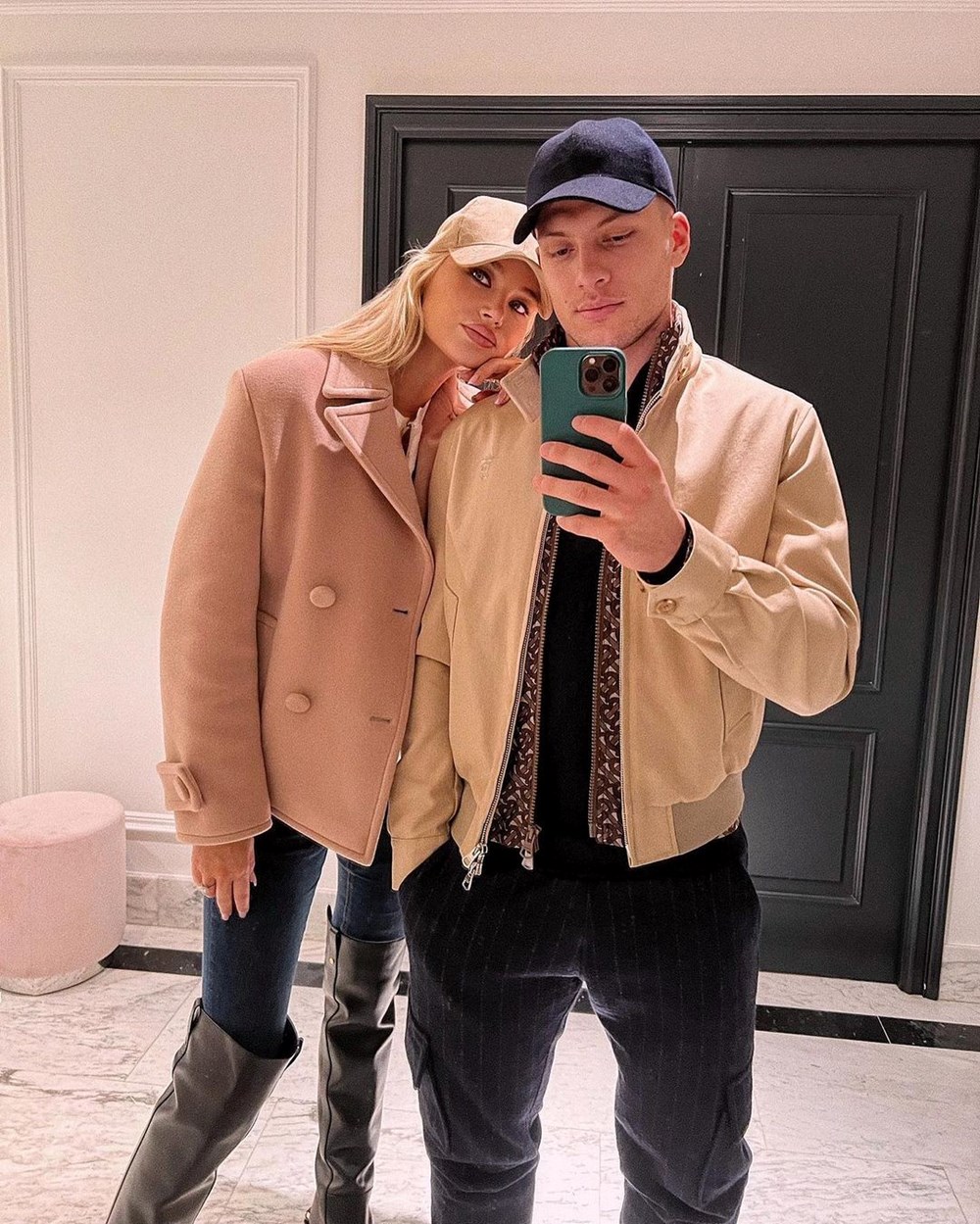 Sırbistan Milli Takımı’nı karıştıran yasak aşk iddiası: Vlahovic, Rajkovic'in eşiyle; Gudelj ise Jovic'in eşiyle birlikte - 5