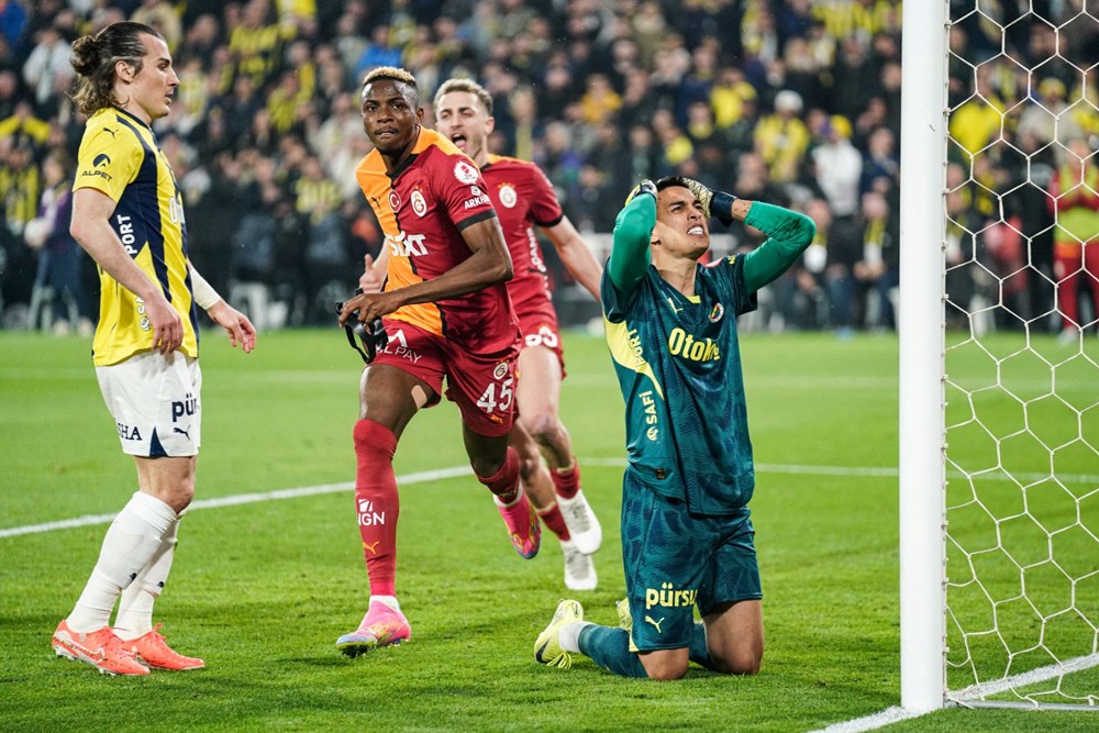 Canlı anlatım | Fenerbahçe ile Galatasaray çeyrek finalde karşı karşıya: İlk yarıda 3 gol - 14