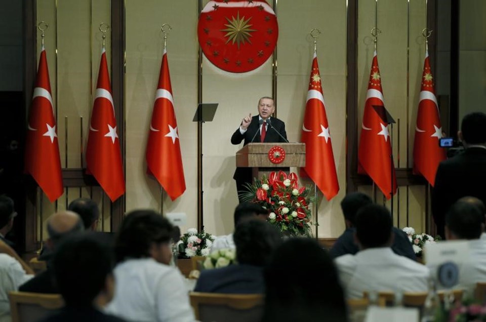 Cumhurbaşkanı Erdoğan: Bu FETÖ'nün arkasından gelenler bitmez - 1