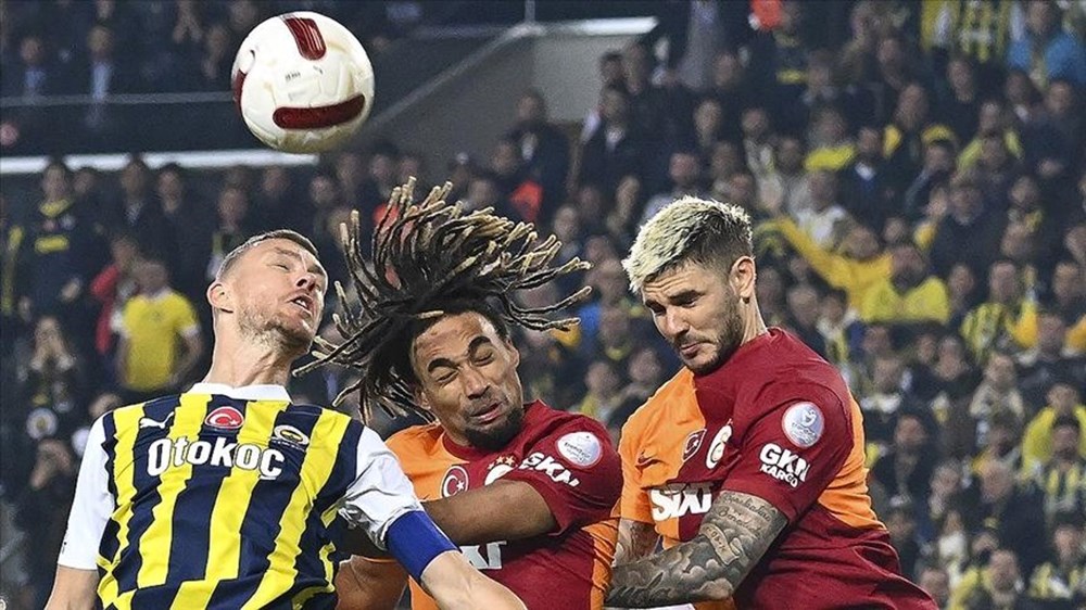 Süper Lig'de şampiyon belli olabilir: Galatasaray ve Fenerbahçe maçlarının ilk 11'leri açıklandı - 6