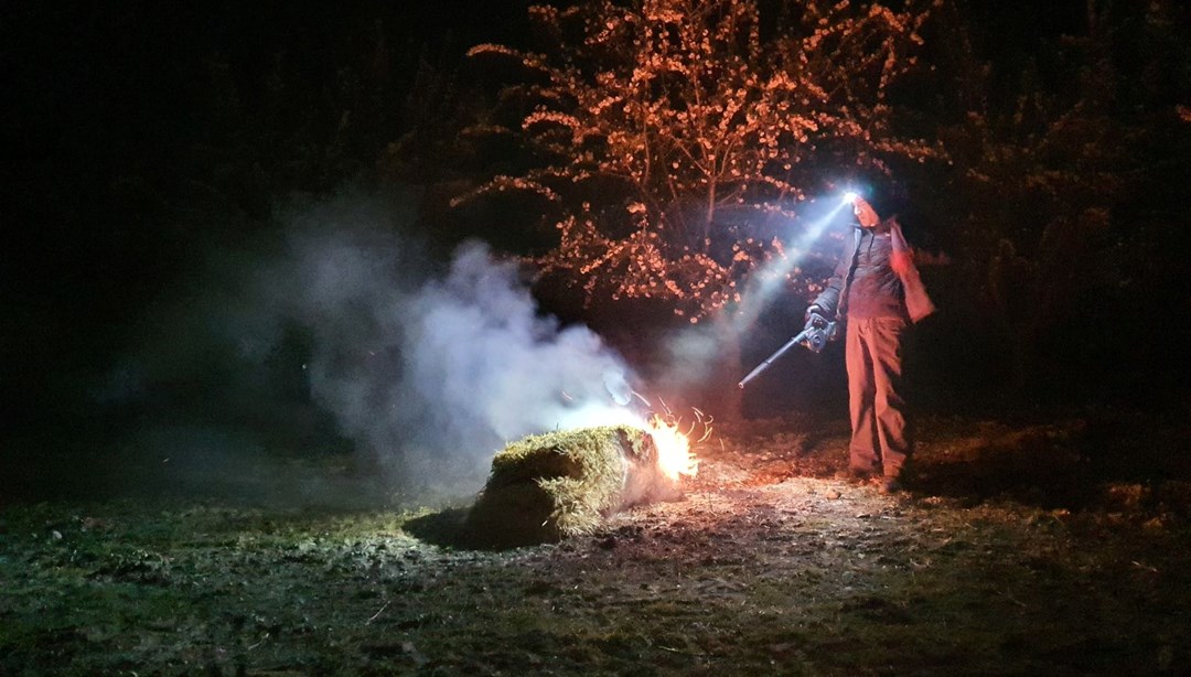 Manisa'da çiftçiler zirai don nöbeti tuttu