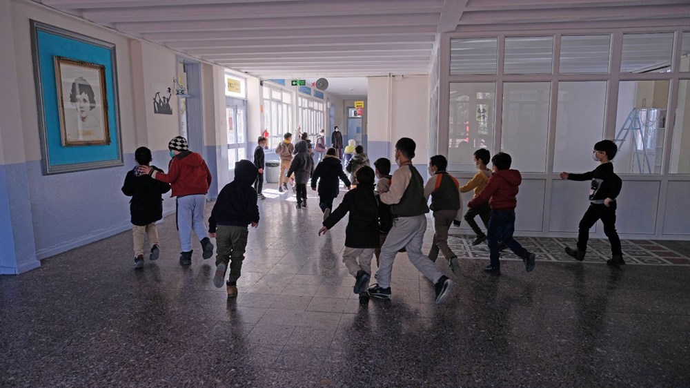Türkiye'nin kontrollü normalleşme dönemi: Yüz yüze eğitim başladı - 2