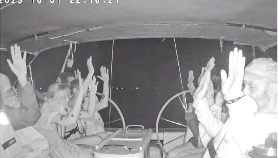 İsrail'in Sumud filosu baskını: Operasyon değil askeri gösteri. 8 metrelik tekneye 8 asker saldırdı