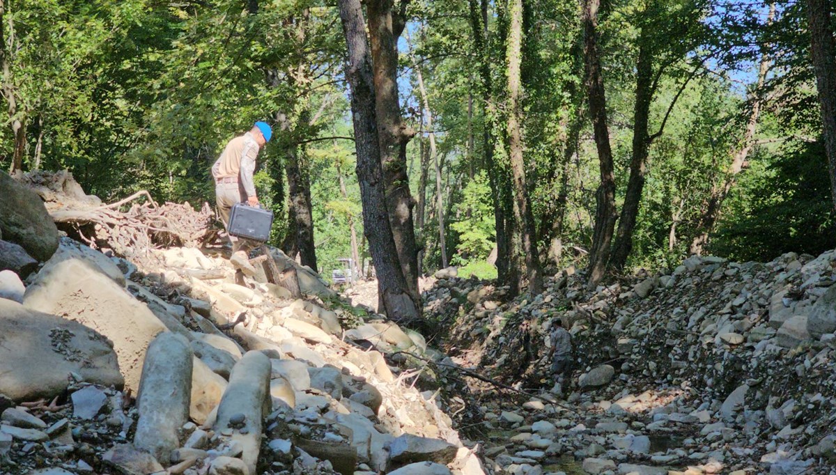 Kayıp emekli madenci için komandolar devrede