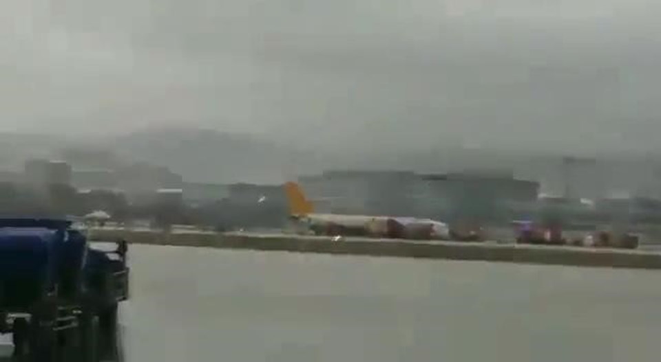 Sabiha Gökçen Havalimanı'nda uçuşlar 06.00’ya ertelendi - 2