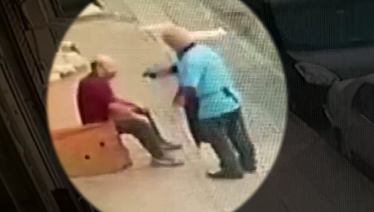 O anlar görüntülendi: Ağabeyini silahla vurdu