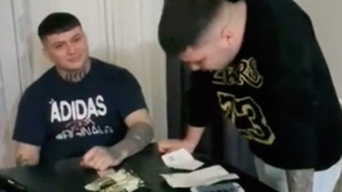 Glock lakaplı Sercan Sayal