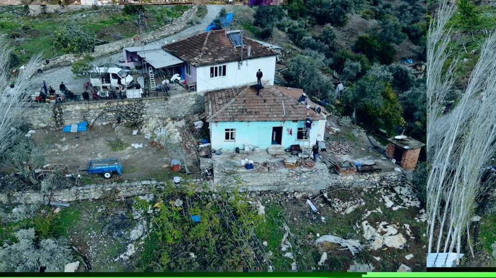 Aydın'da fırtına: Çatılar uçtu, ağaçlar söküldü - 2