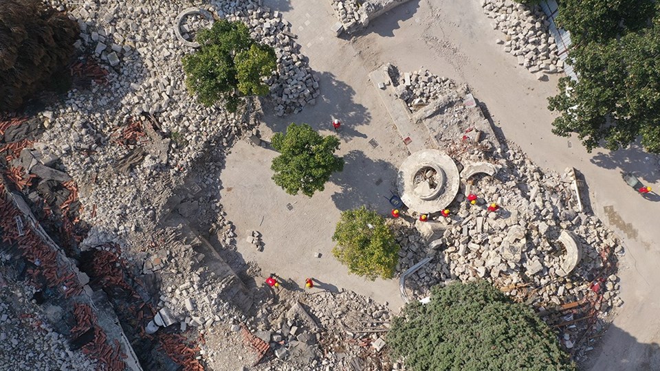 Hatay'da depremde yerle bir olan tarihi cami yeniden ayağa kaldırılacak - 1