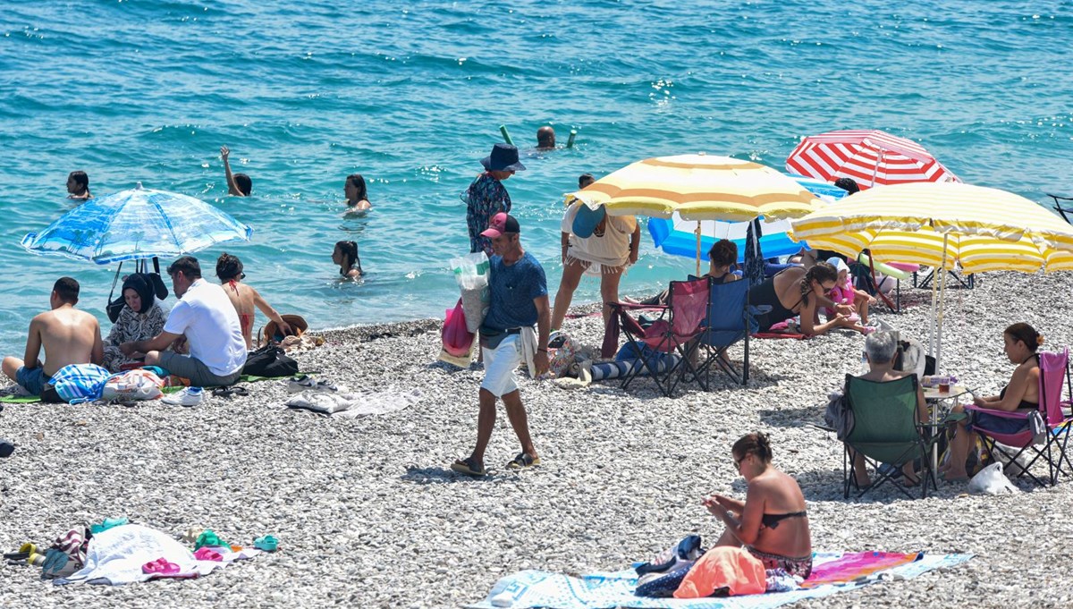 Plajlardaki tehlike: Karın ağrısı, ishal, kusma ve ateşe neden olabilir