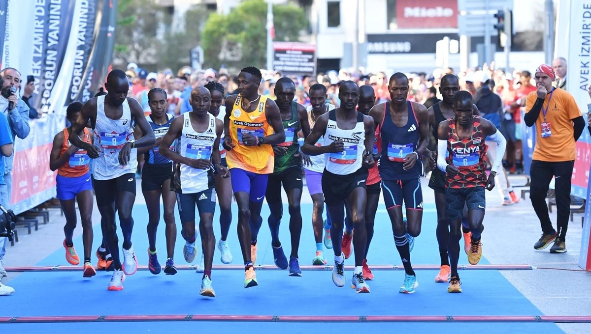 Türkiye’nin en hızlı maratonunda kazananlar belli oldu Türkiye’nin en hızlı maratonunda kazananlar belli oldu