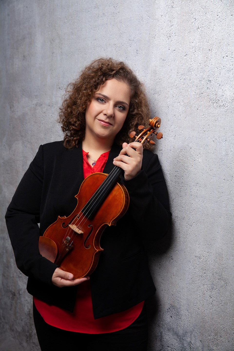 Hande Küden Berlin Filarmoni Orkestrası'na kabul edilen ilk Türk kemancı oldu - 1