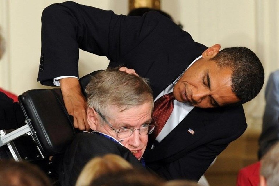 Son dakika haberi... Stephen Hawking hayatını kaybetti (Stephen Hawking kimdir?) - 1