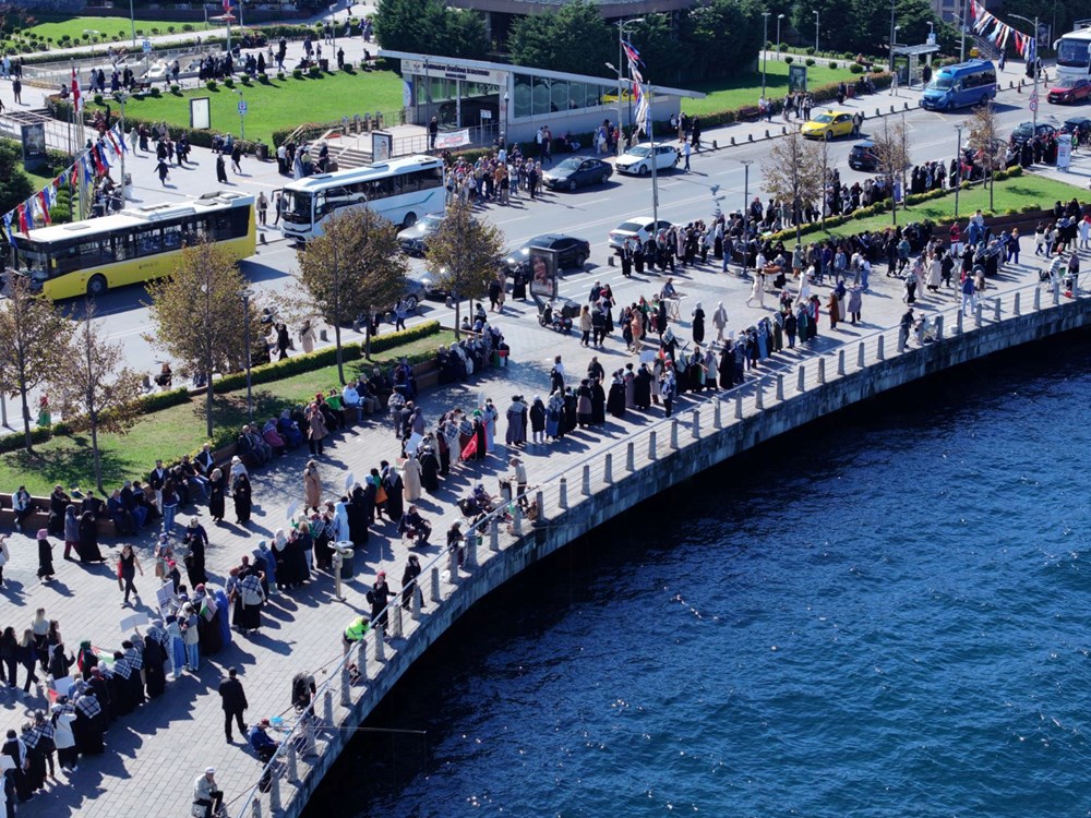 Kadınlardan Gazze'ye destek zinciri: İstanbul'da binlerce kişi toplandı - 2