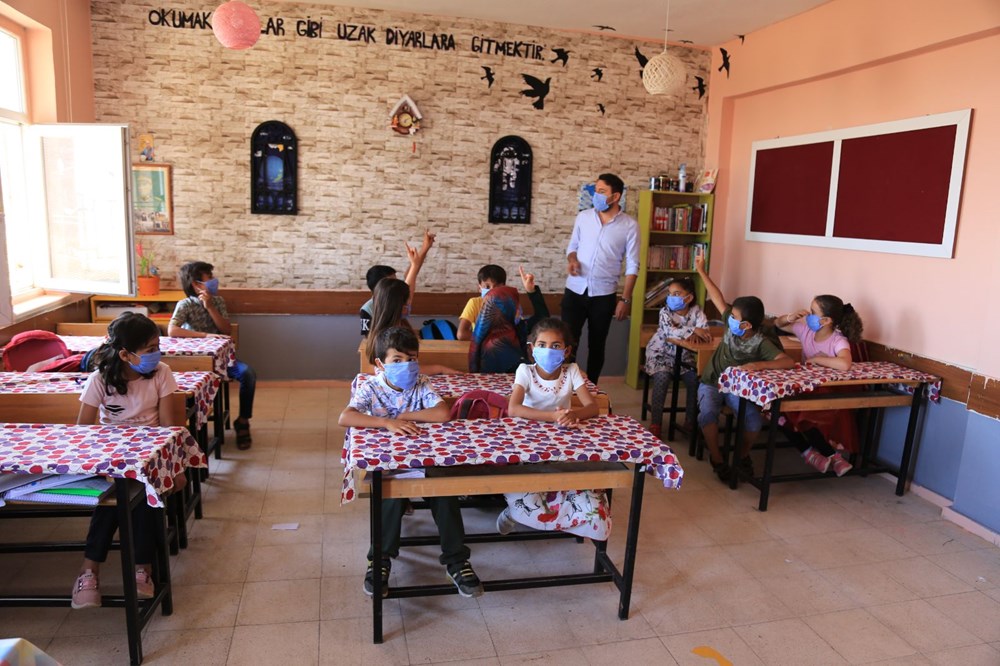Köy okulundaki oyuna beğeni yağdı - 1