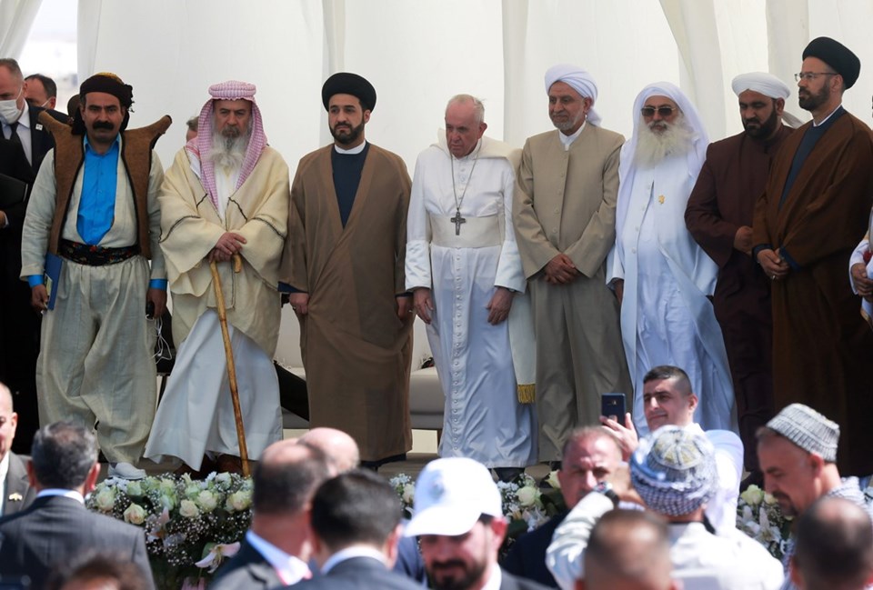 Irak ziyaretinde ikinci gün: Papa Francesco, Şii lider Ayetullah El Sistani ile görüştü - 1
