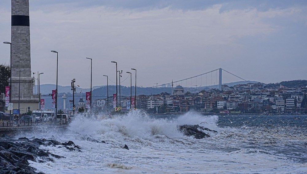 İstanbul için çifte uyarı! Bugüne dikkat: Gece saatlerine kadar sürecek