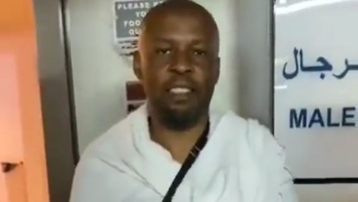 Güney Afrikalı hacı adayı, 3 yıl yürüyerek Mekke'ye vardı