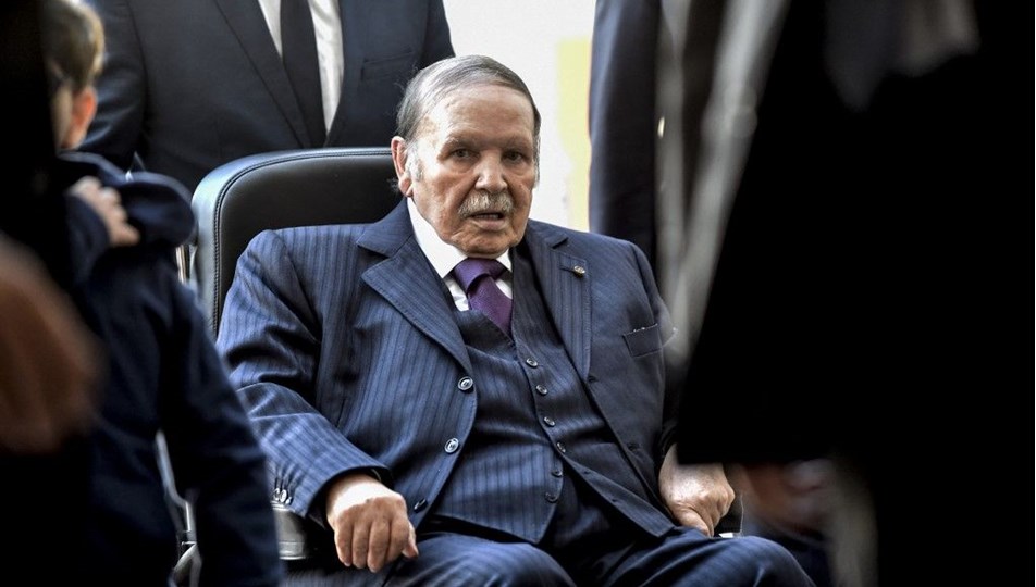 2019'da istifa eden Cezayir eski Cumhurbaşkanı Buteflika hayatını kaybetti