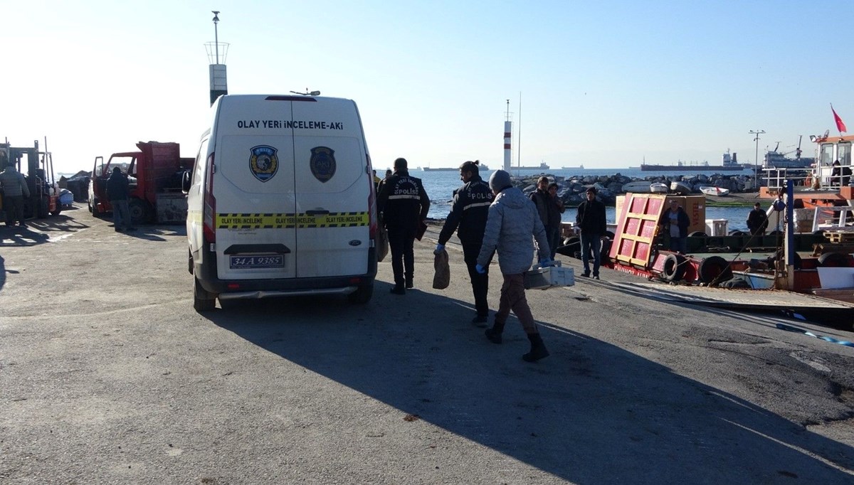 Yük gemisinin kaptanı gemide ölü bulundu Yük gemisinin kaptanı gemide ölü bulundu