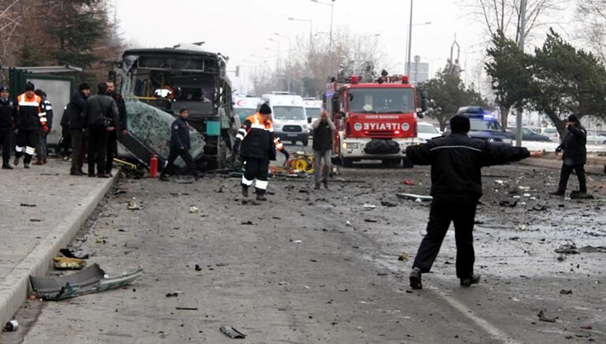 Kayseri'de 15 askerin şehit olduğu terör saldırısı davasında karar Kayseri'de 15 askerin şehit olduğu terör saldırısı davasında karar