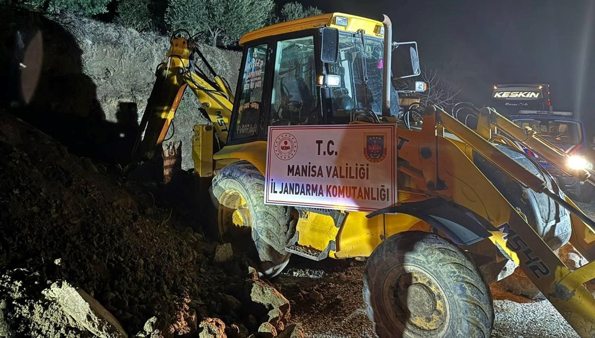 Yılbaşı gecesi define ararken yakalandılar Yılbaşı gecesi define ararken yakalandılar