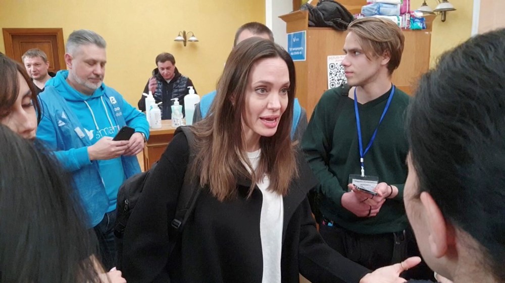 Ukraynalılardan Angelina Jolie'ye çağrı: Bizi kurtarın - 5