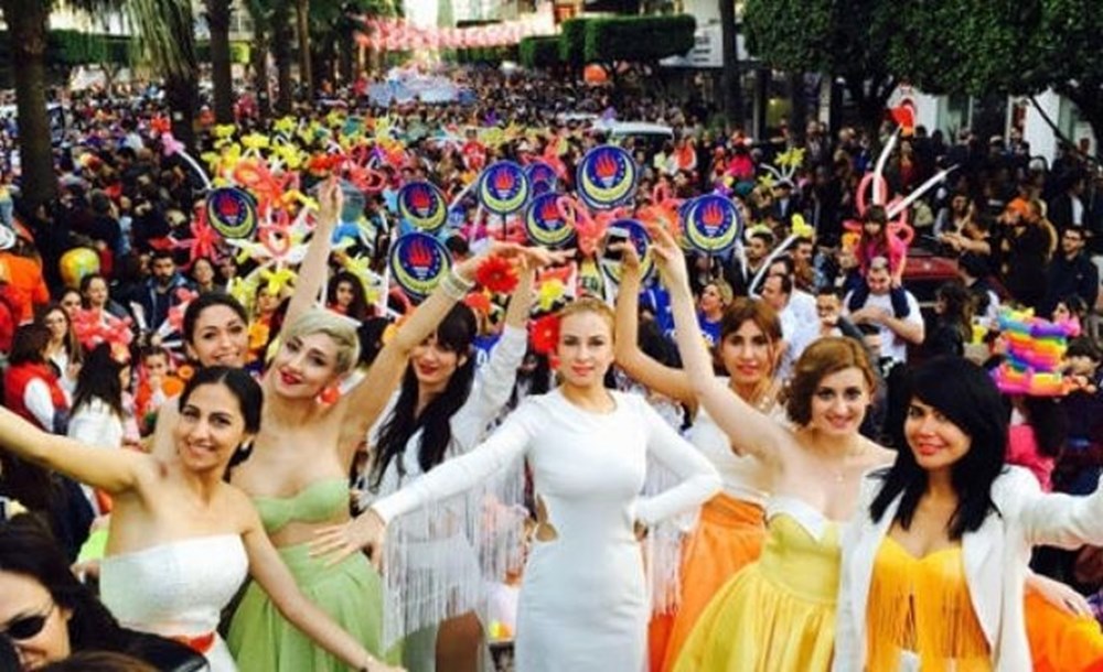 Portakal Çiçeği Karnavalı balkonlara taşınıyor: EvdeKARnaval - 1