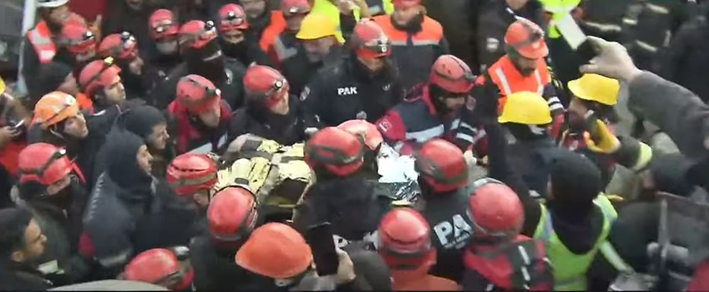 Mucize kurtuluşlar: Depremin 7. gününde arama kurtarma çalışmaları sürüyor - 23