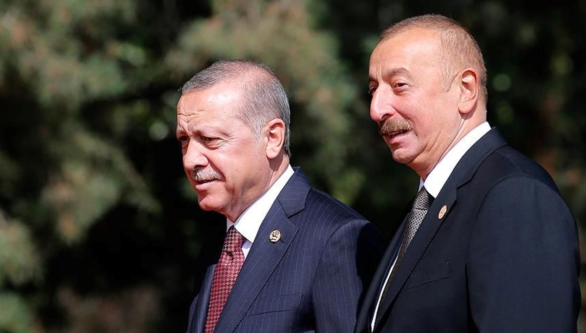 Aliyev'den yeniden AK Parti Genel Başkanlığı'na seçilen Erdoğan'a tebrik