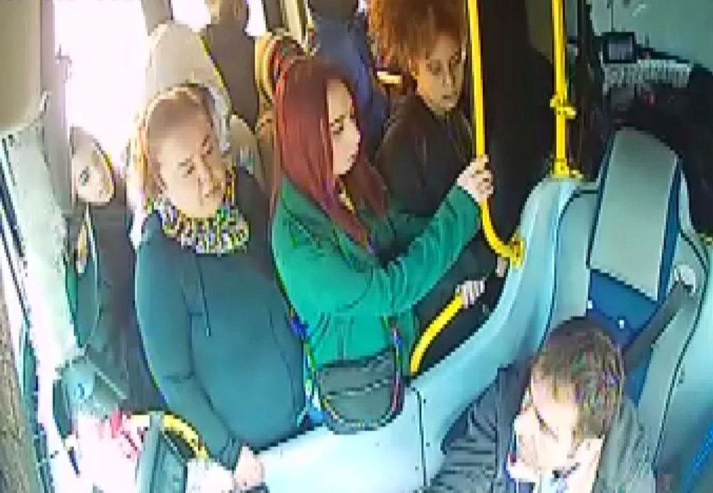 Kendisi ile tartışan yolculara küsen şoför, kontak kapatıp otobüsten indi - 2