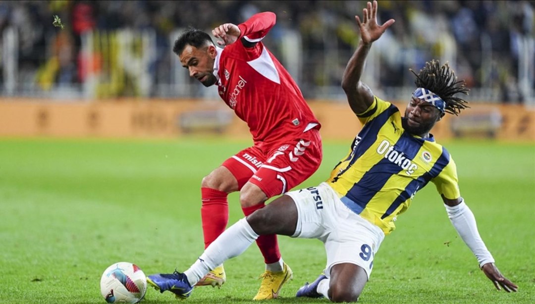 Sivasspor-Fenerbahçe maçı ne zaman, saat kaçta ve hangi kanalda? Fenerbahçe'nin muhtemel 11'i belli oldu