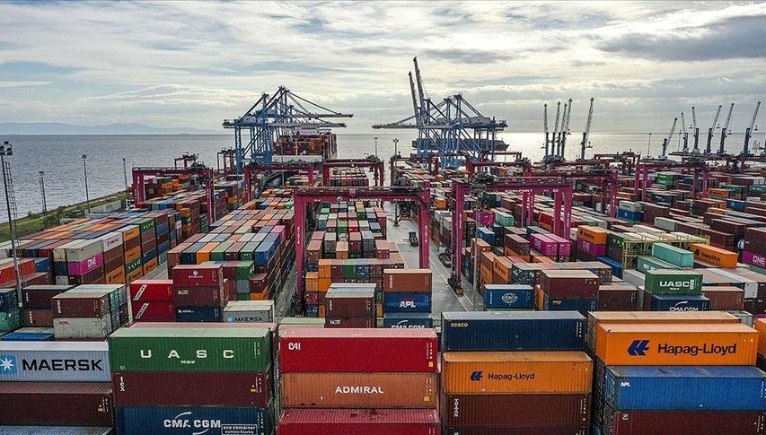 İhracatta Cumhuriyet tarihinin en yüksek ikinci günlük rakamına ulaşıldı