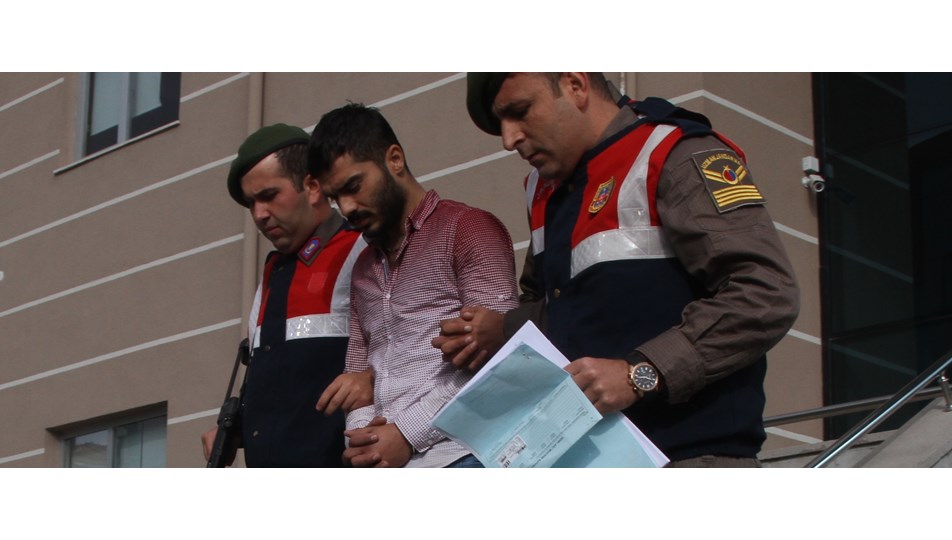 Cinsel istismar suçlusu engelliler için bağış toplarken yakalandı