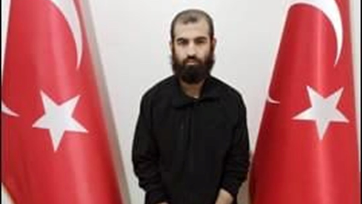 MİT'ten Suriye'de operasyon: DAEŞ'in sözde Türkiye valisi yakalandı MİT'ten Suriye'de operasyon: DAEŞ'in sözde Türkiye valisi yakalandı